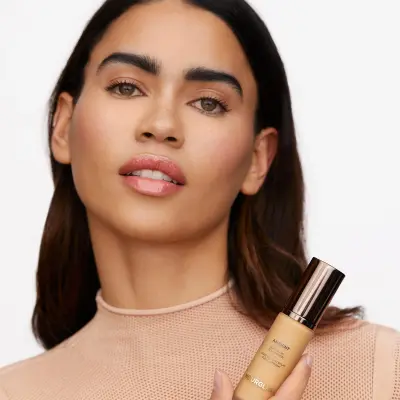 Ambient Soft Glow Foundation Hourglass — detalhe 5