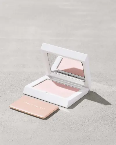 Bright Fix Instant Brightening + Blurring Powder Fenty Beauty — detalhe 6
