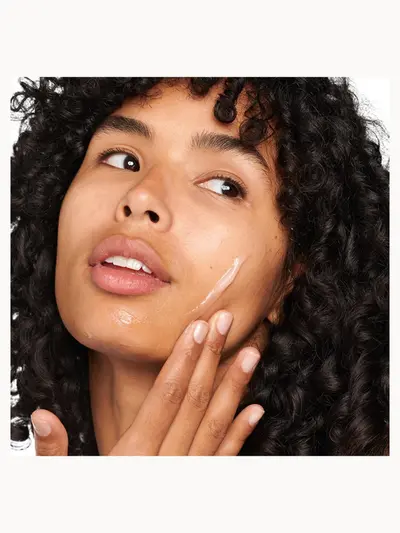 Clinique Even Better Makeup Foundation SPF 15 & Moisture Surge 100H Hydrator Moisturiser Bundle (Various Shades) Clinique — detalhe 4