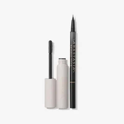 Frozen & Fuller-Looking Brow Duo Anastasia Beverly Hills — textura e acabamento