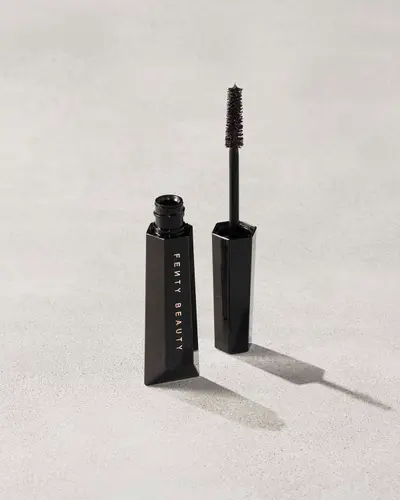 Hella Thicc Volumizing Mascara Fenty Beauty — embalagem e produto