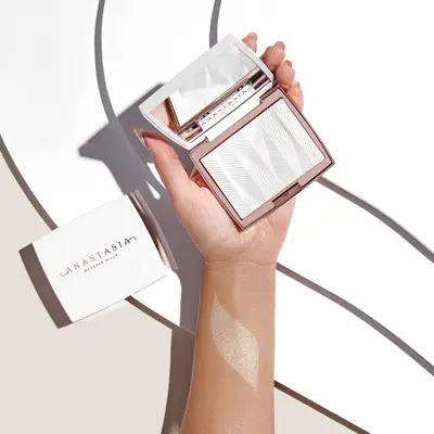 Iced Out Highlighter Anastasia Beverly Hills — detalhe 6