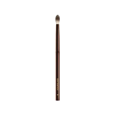 Nº 6 Tapered Blender Brush Hourglass — textura e acabamento