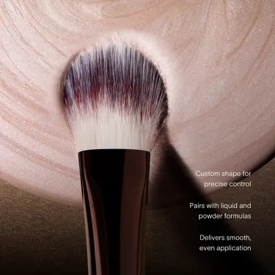 No. 16 Highlighter Brush Hourglass — detalhe 4