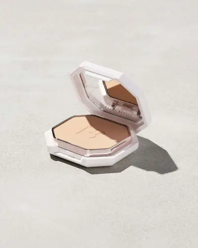 Pro Filt'r Soft Matte Powder Foundation Fenty Beauty — detalhe 5