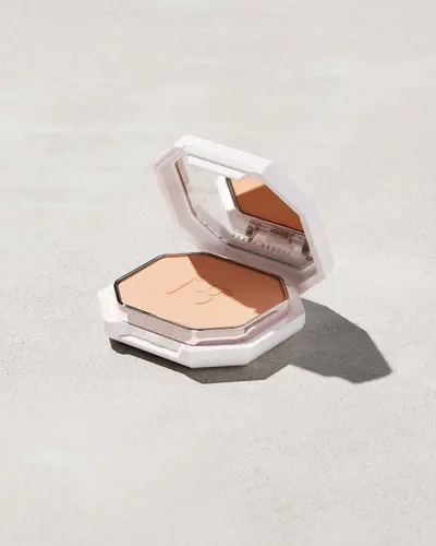 Pro Filt'r Soft Matte Powder Foundation Fenty Beauty — detalhe 7