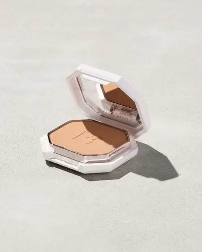Pro Filt'r Soft Matte Powder Foundation Fenty Beauty — detalhe 9