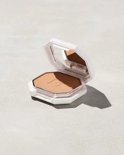 Pro Filt'r Soft Matte Powder Foundation Fenty Beauty — detalhe 12