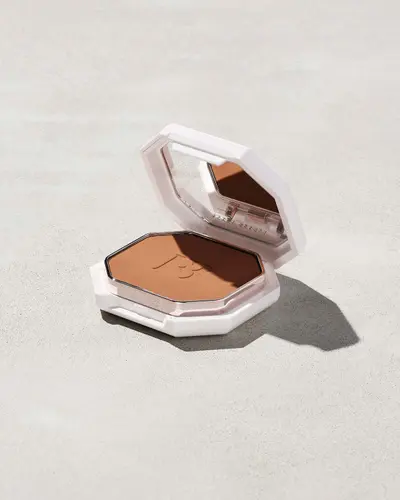 Pro Filt'r Soft Matte Powder Foundation Fenty Beauty — detalhe 13