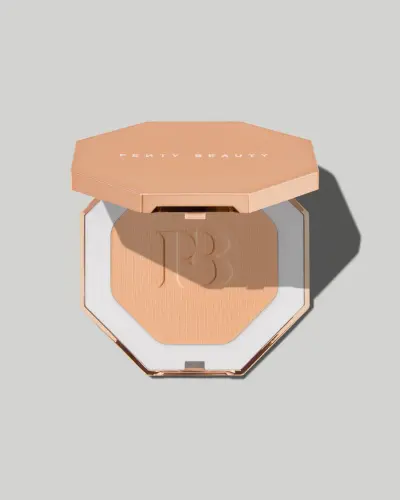 Sun Stalk'r Instant Warmth Bronzer Fenty Beauty — detalhe 12