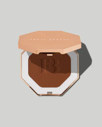 Sun Stalk'r Instant Warmth Bronzer Fenty Beauty — detalhe 9