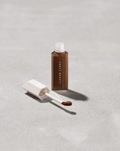 We're Even Hydrating Longwear Concealer Fenty Beauty — detalhe 5