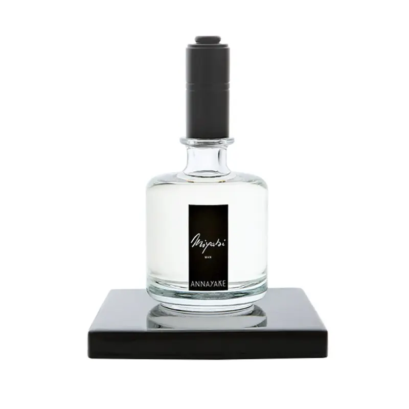 Annayake Miyabi Man Oriental Eau de toilette — embalagem e produto