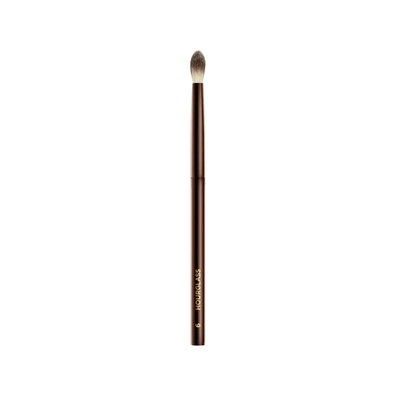 Nº 6 Tapered Blender Brush Hourglass — embalagem e produto