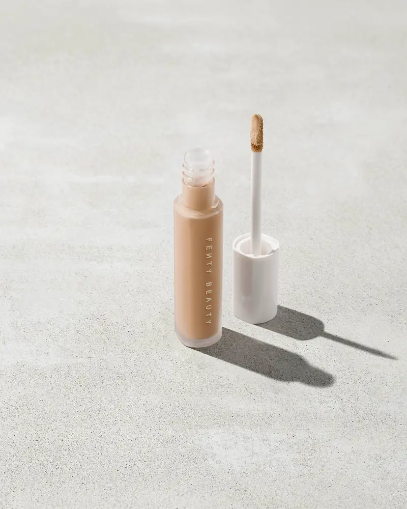 Pro Filt'r Instant Retouch Concealer Fenty Beauty — embalagem e produto