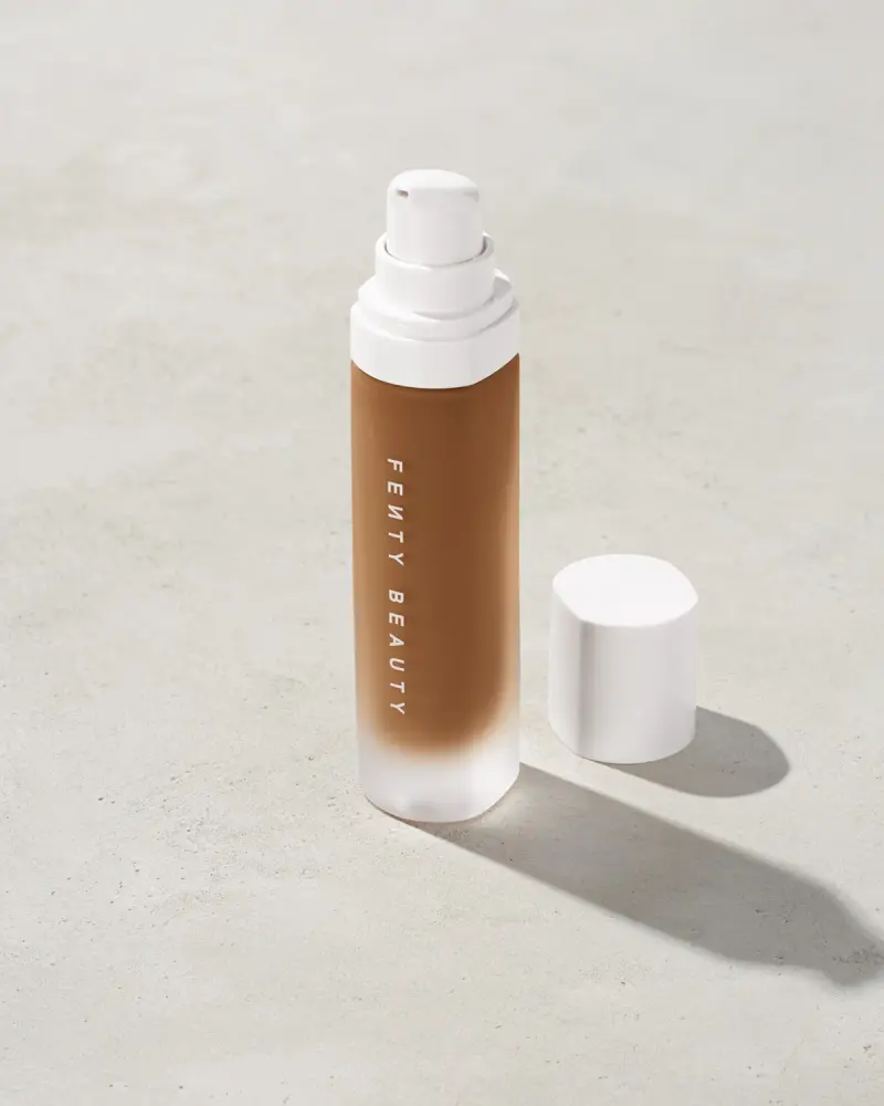 Pro Filt'r Soft Matte Longwear Foundation Fenty Beauty — embalagem e produto