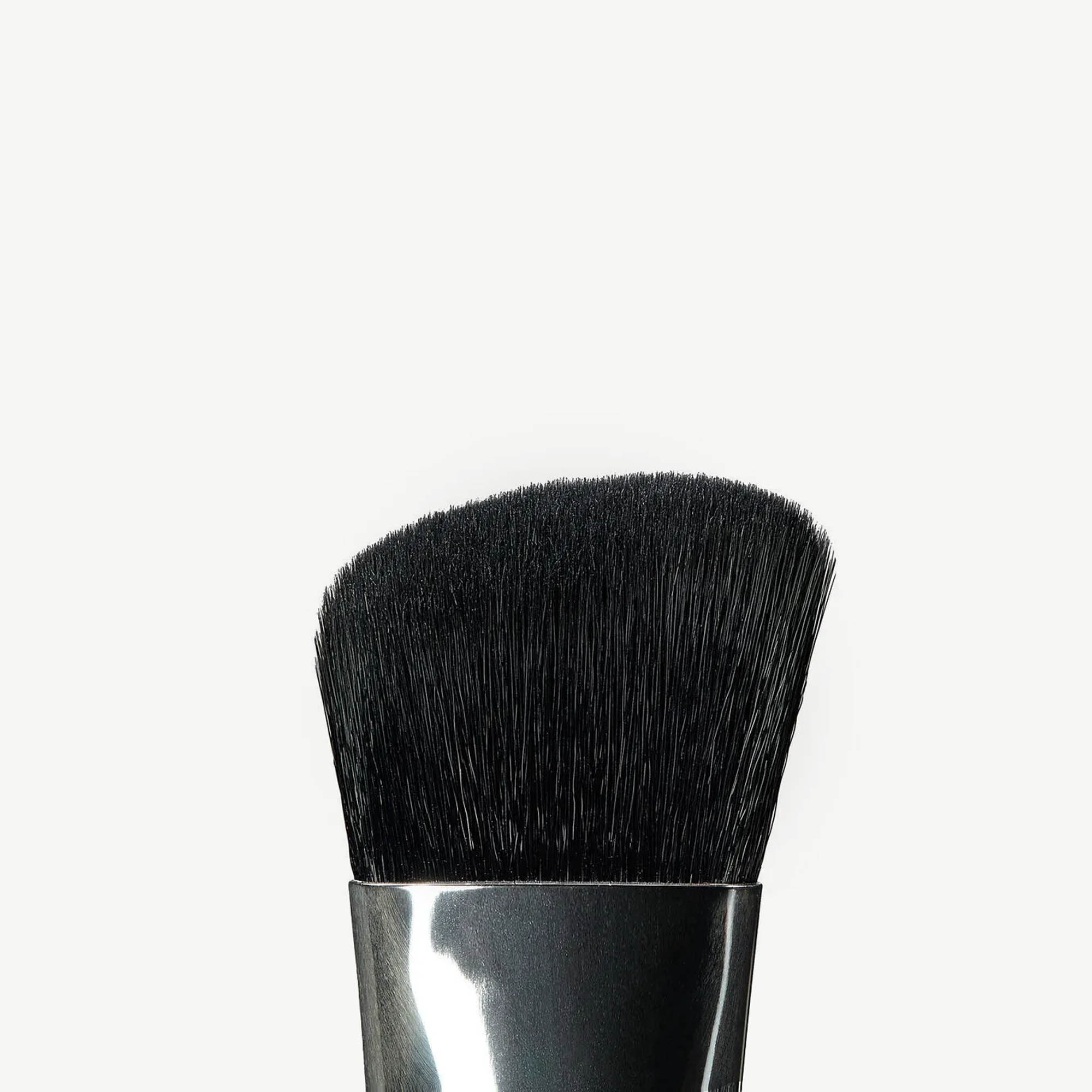 A18 Pro Brush - Angled Chiseler Brush Anastasia Beverly Hills — detalhe 3