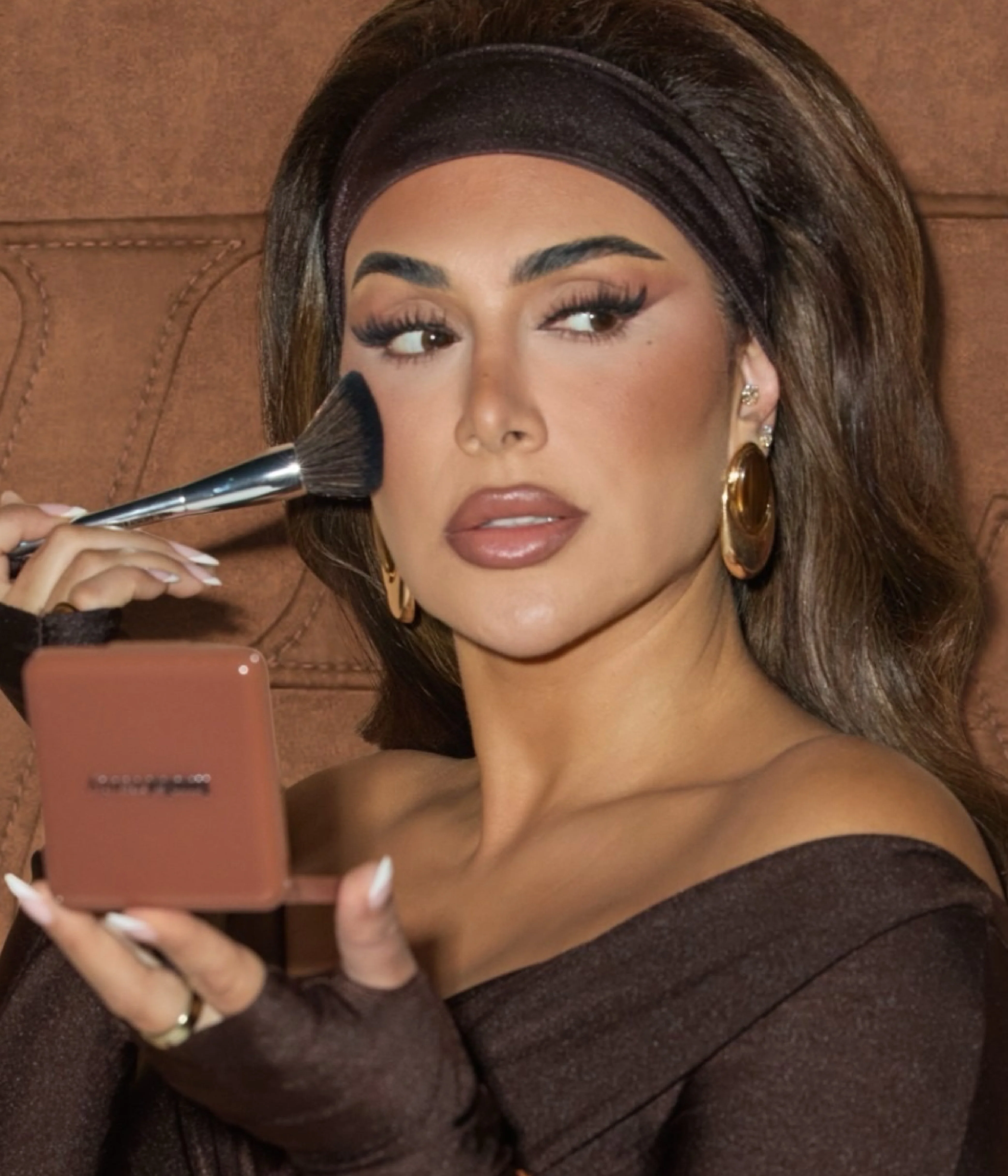 Bronze, Blush & Brush Kit Huda Beauty — detalhe 3