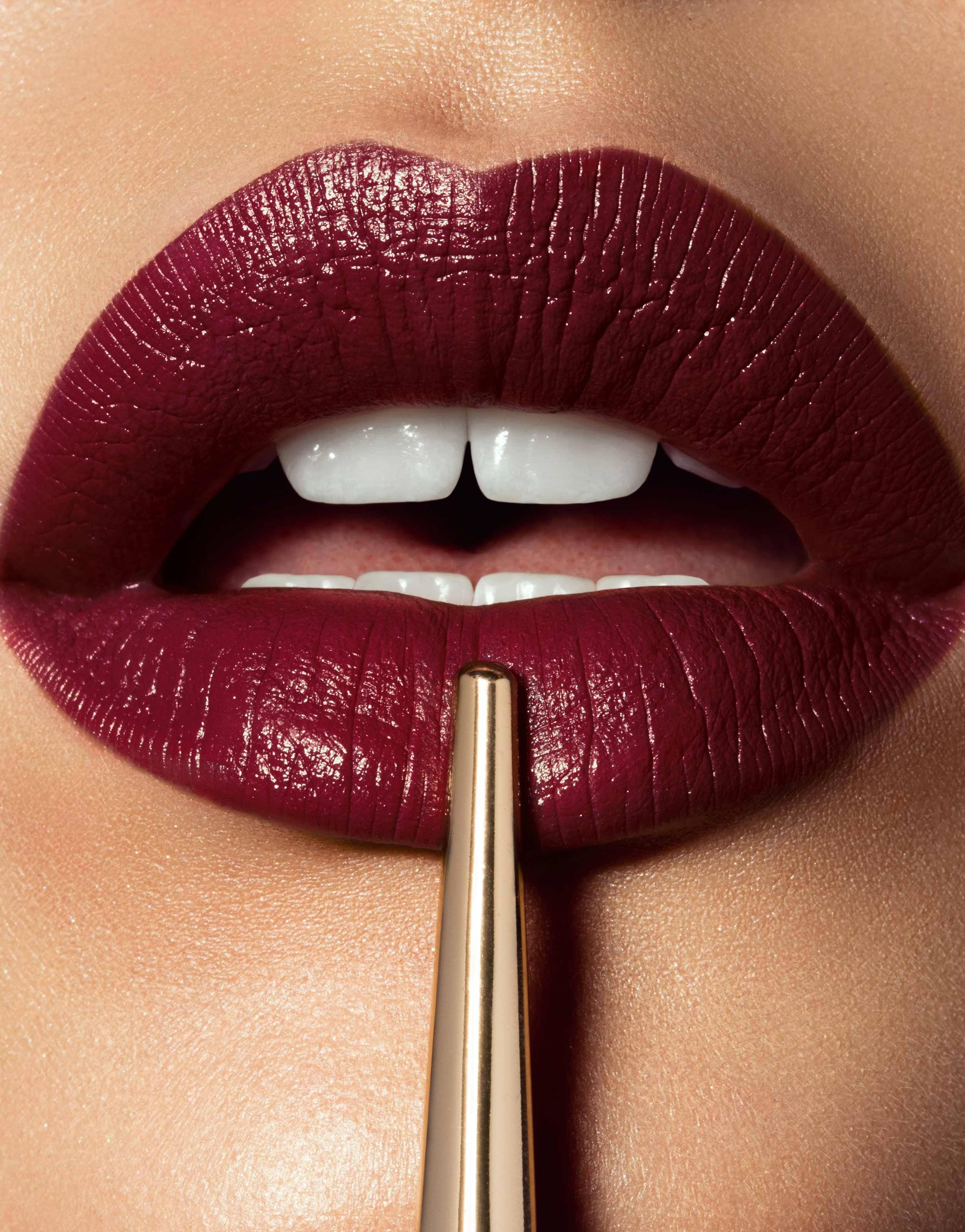 Confession™ Ultra Slim High Intensity Refillable Lipstick Hourglass — detalhe 3