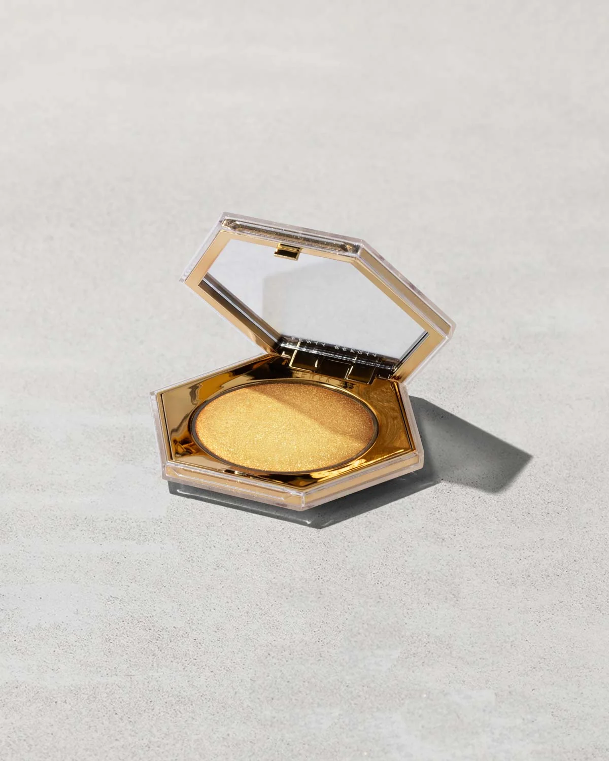 Diamond Bomb All-Over Diamond Veil Fenty Beauty — detalhe 4