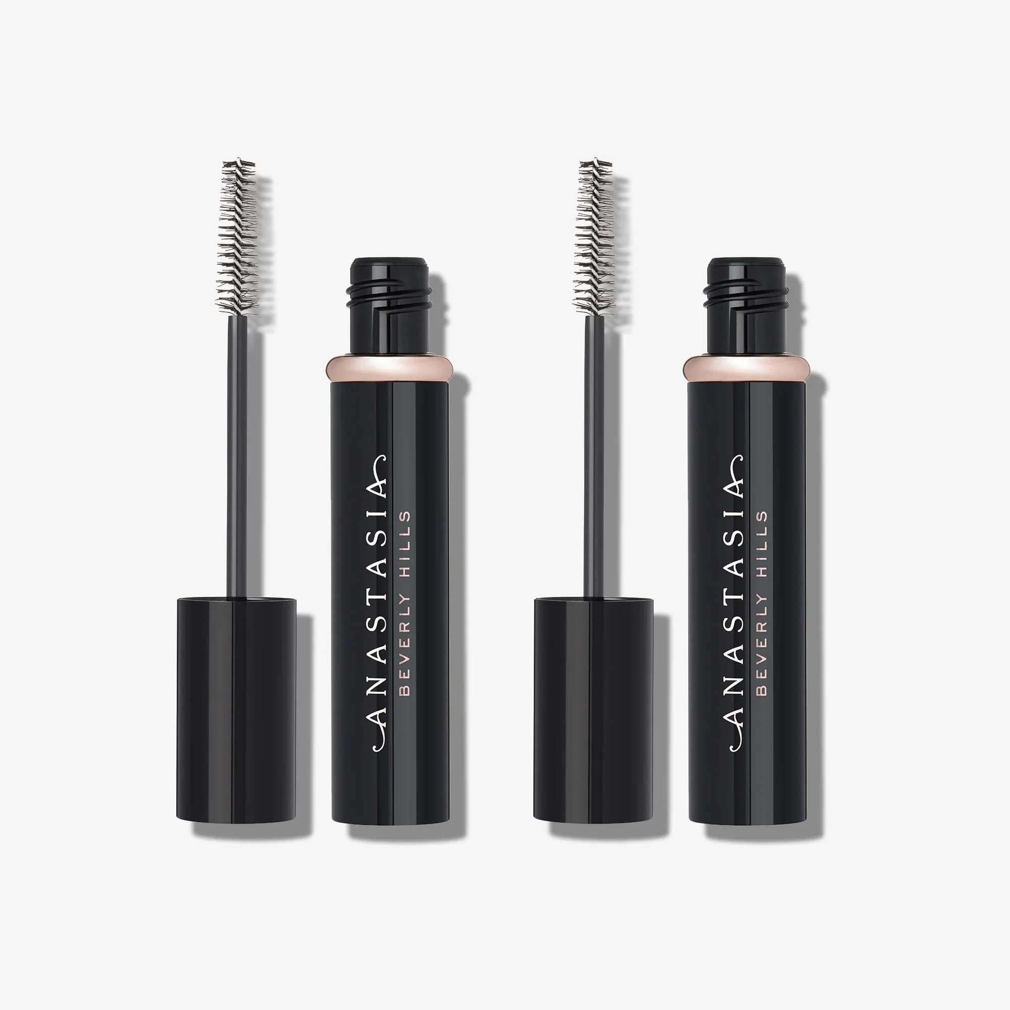 Lengthened & Volumized Lash Duo Anastasia Beverly Hills — textura e acabamento
