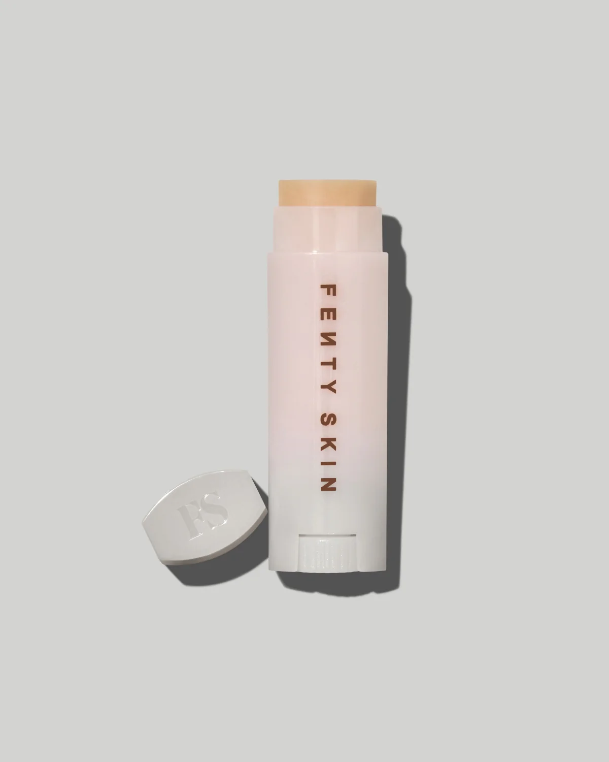 Lux Balm Hydrating Moisture Barrier Lip Balm Fenty Beauty — textura e acabamento
