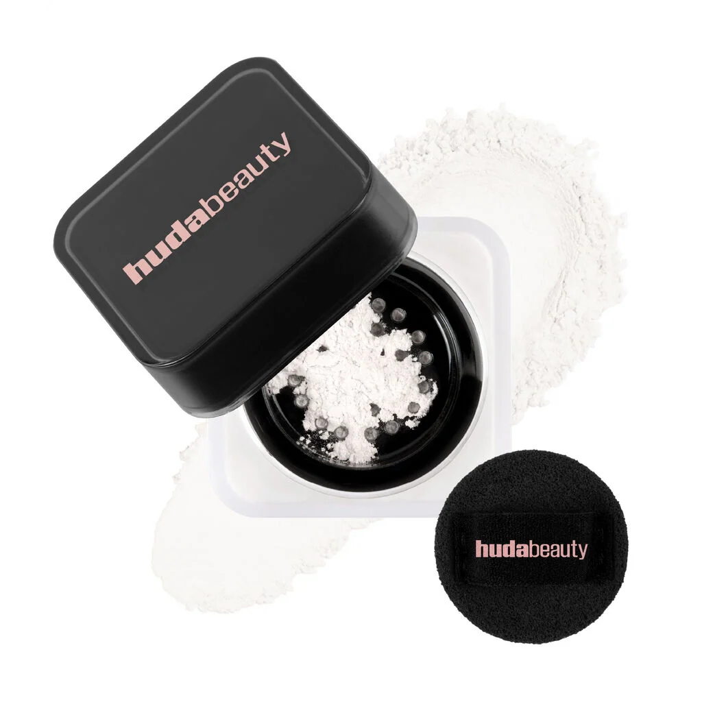 Mini Easy Bake Loose Baking & Setting Powder Huda Beauty — textura e acabamento