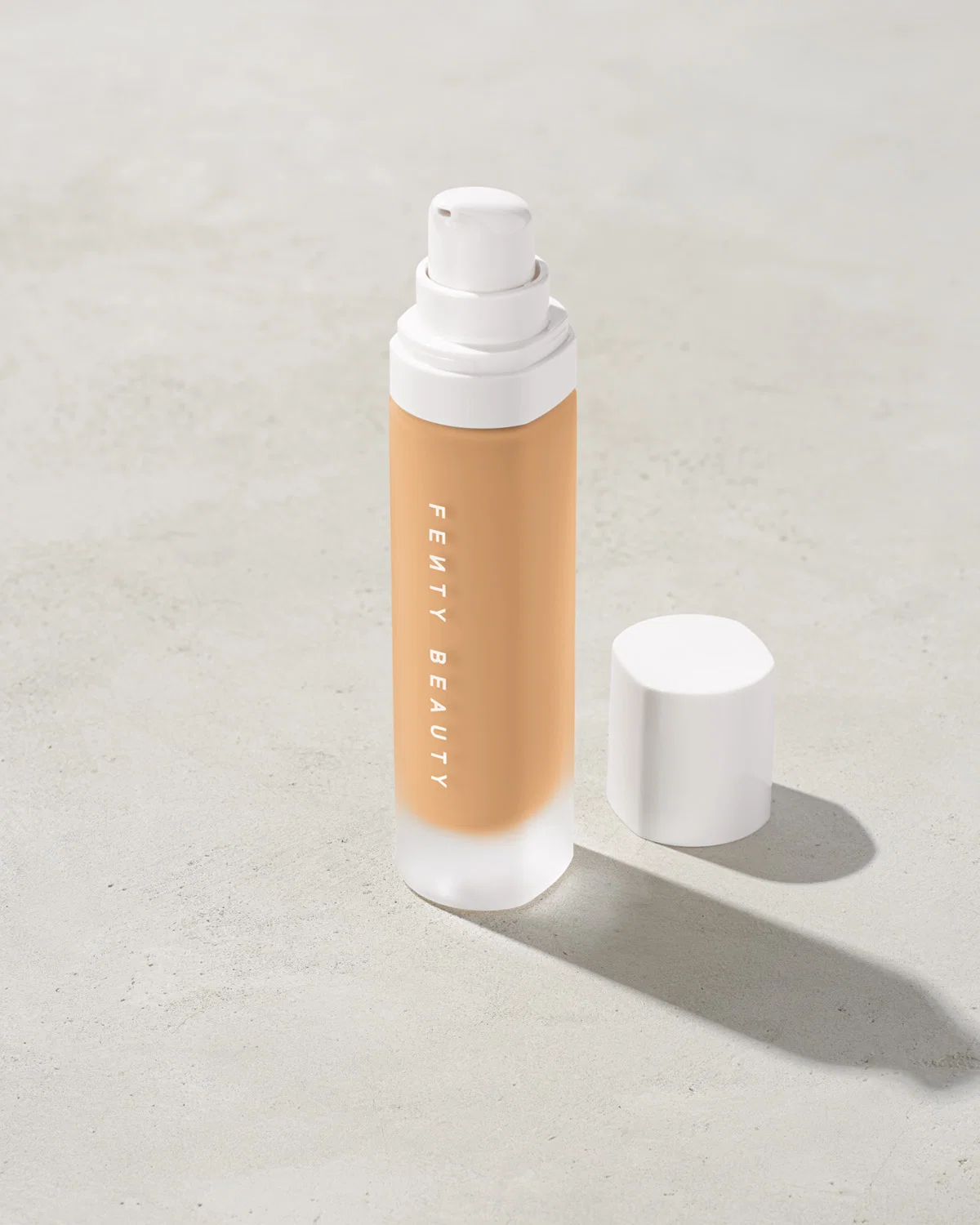 Pro Filt'r Soft Matte Longwear Foundation — #240