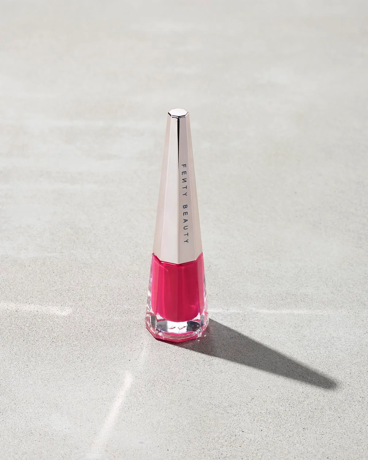Stunna Lip Paint Longwear Fluid Lip Color Fenty Beauty — detalhe 5