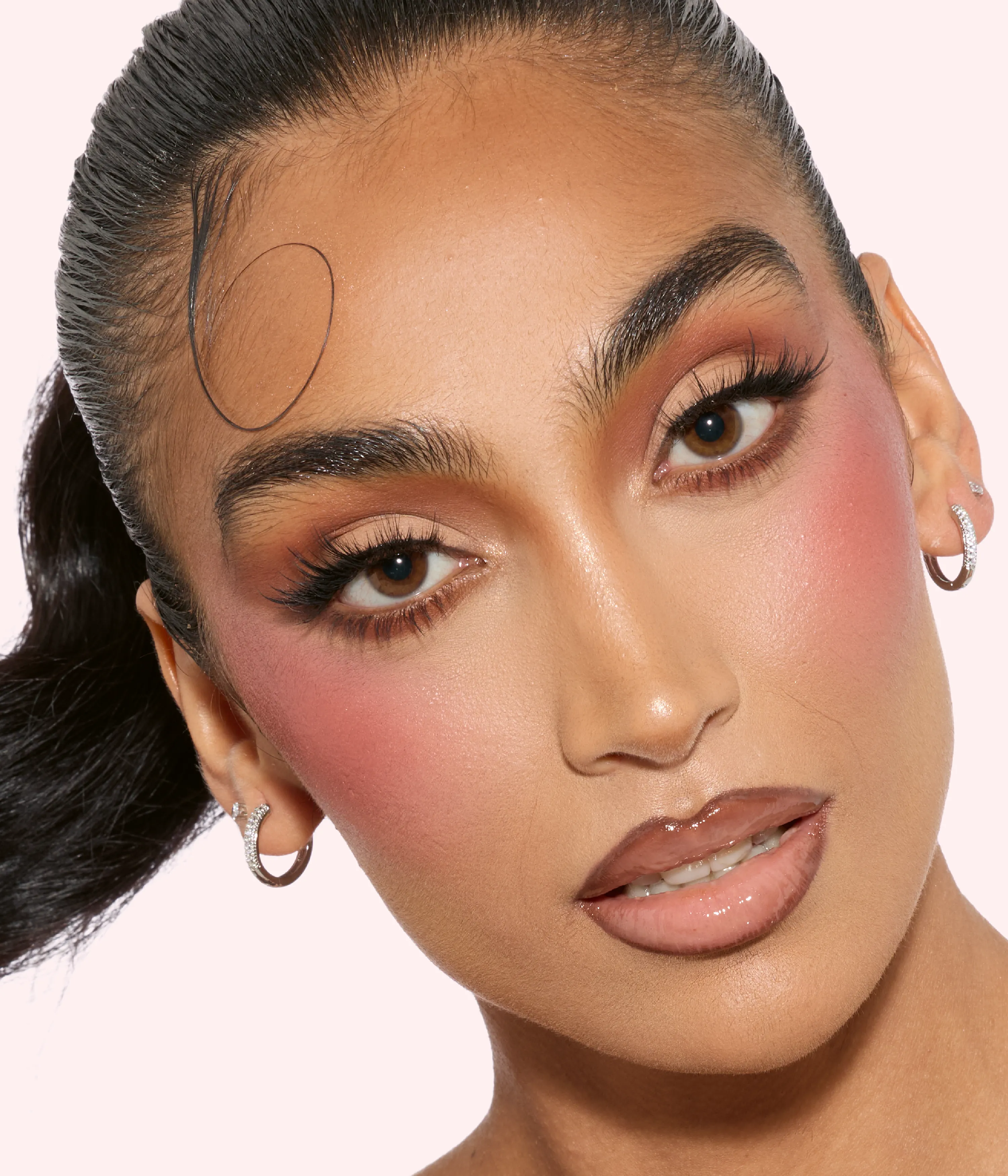 Summer's Hottest Look Kit Huda Beauty — detalhe 3