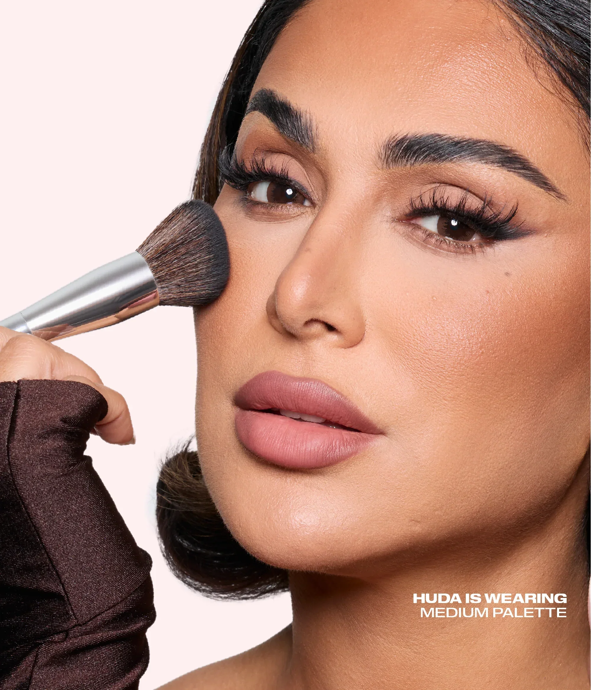 The Sunkissed Kit Huda Beauty — detalhe 3