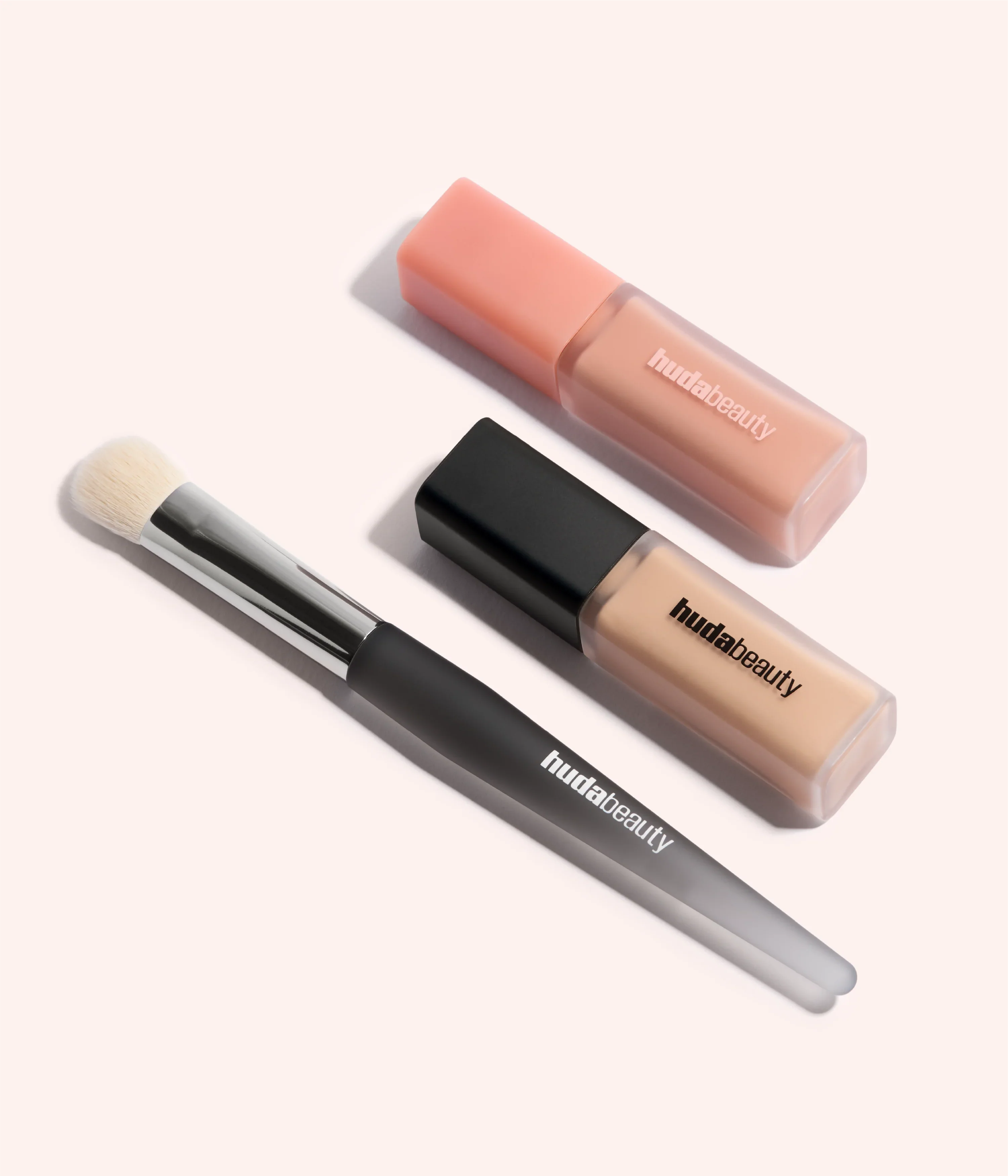 Undereye Buff Brush Huda Beauty — detalhe 5
