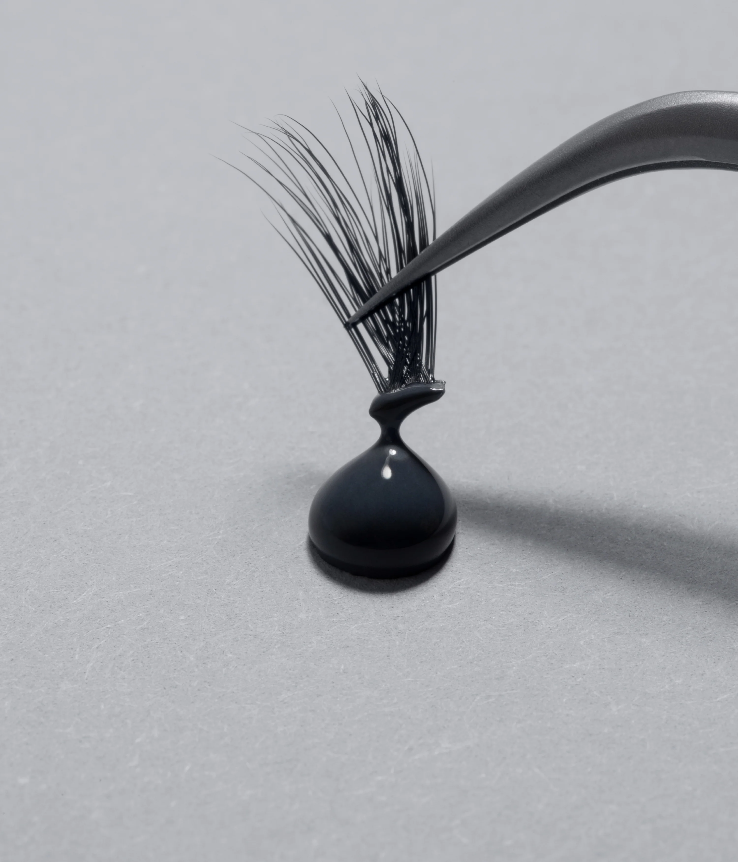 Waterproof Lash Glue Huda Beauty — detalhe 5